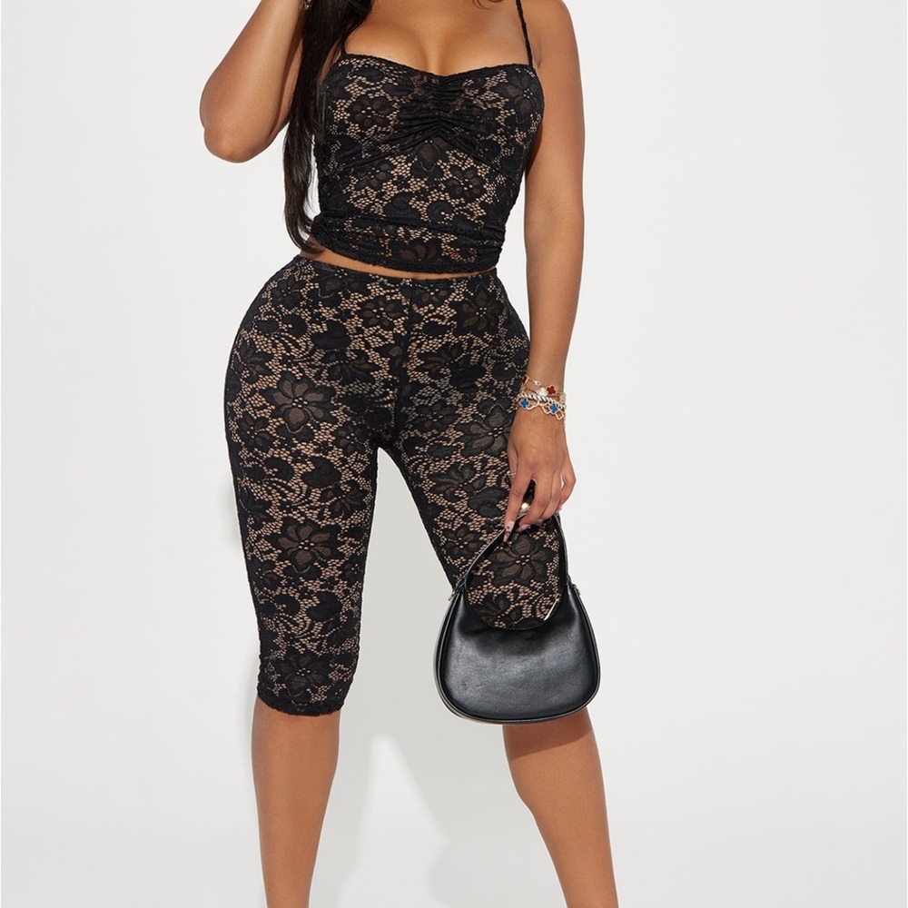 Victoria Lace Capri Set - Black